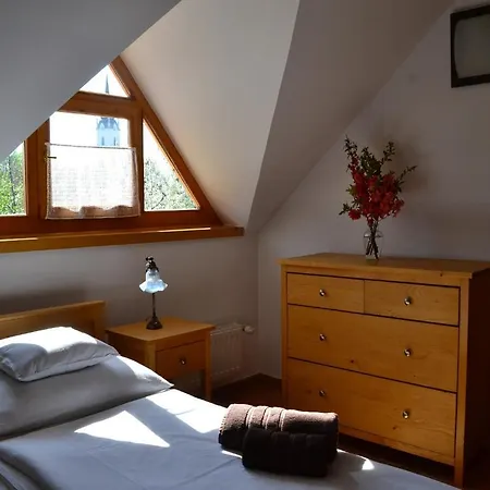 Turjan Vendeghaz 3* Erdobenye